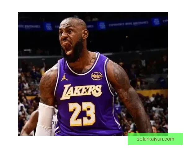 詹姆斯在切尔西作用持续提升，攻防两端表现稳健